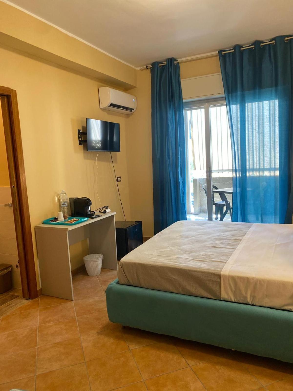 Musetta Sicilian Hospitality Hotel Milazzo Ngoại thất bức ảnh