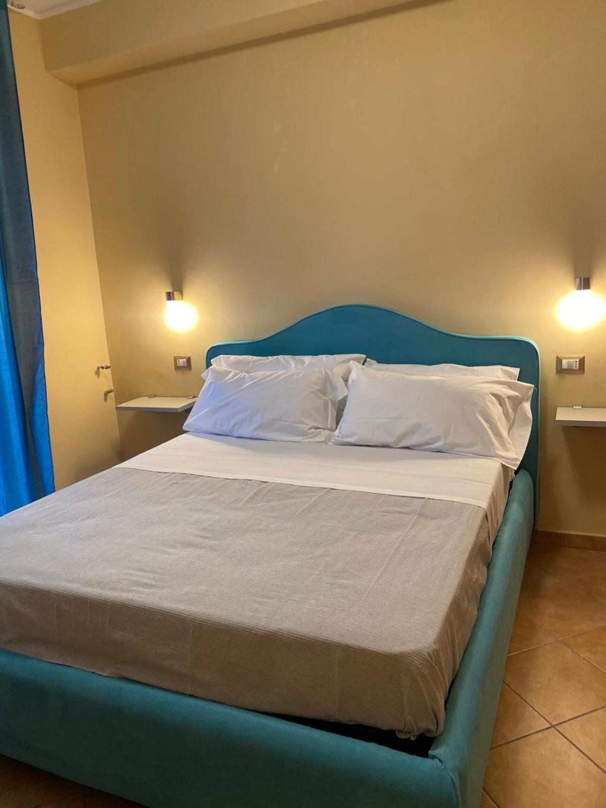 Musetta Sicilian Hospitality Hotel Milazzo Ngoại thất bức ảnh